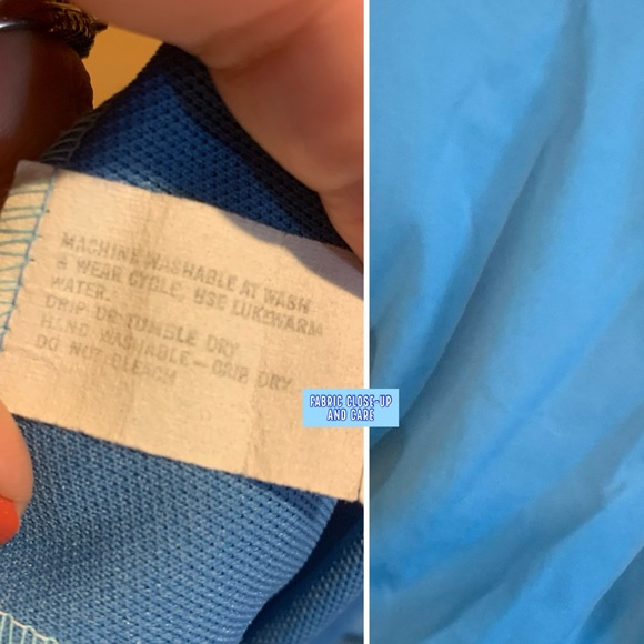 VINTAGE CIRCA 1970'S SKY BLUE SHORT SLEEVE KNIT TOP (S) - Picture 10 of 11